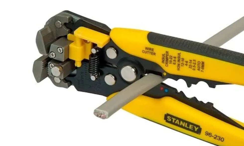 Alicate de Descarnar Automático 210mm Stanley FMHT0-96230