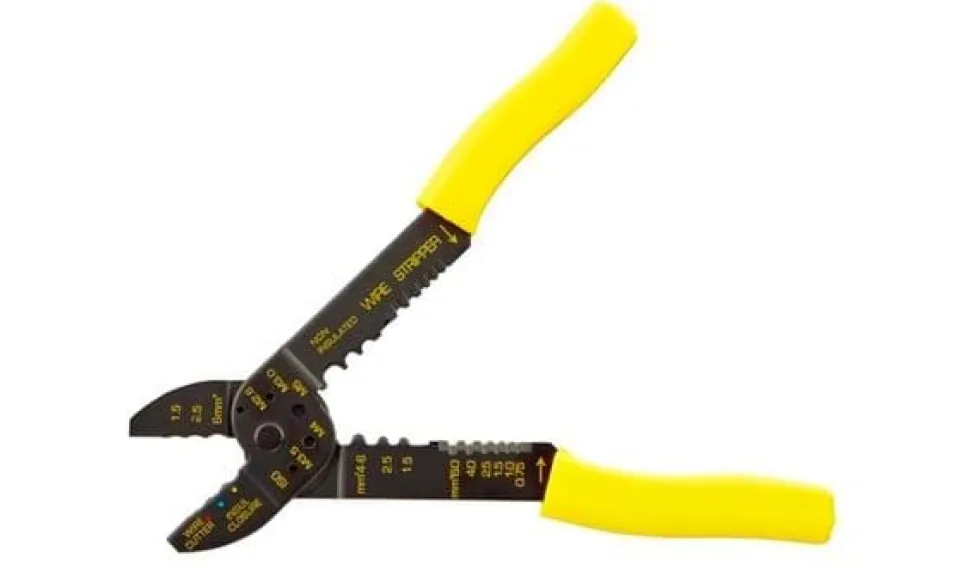 Alicate para Terminais 225mm Stanley STHT0-75414