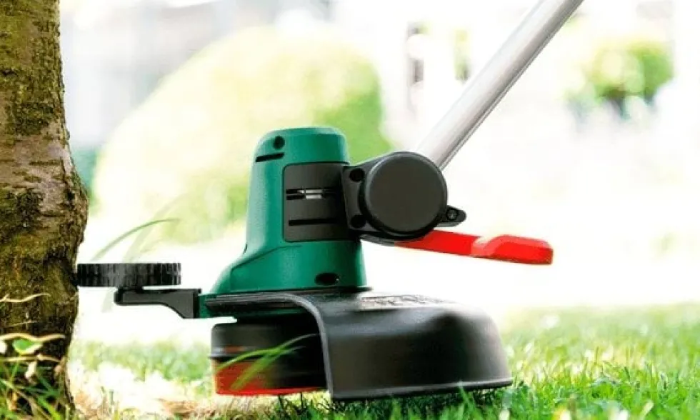 Aparador de Relva Universal GrassCut 18V-260 Bosch 06008C1D03