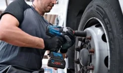 Aparafusadora de Impacto GDS 18V-1000 Professional BOSCH 06019J8303
