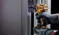 Aparafusadora sem escovas XR 12V DEWALT DCF601N-XJ
