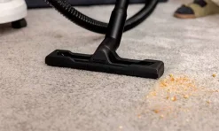 Aspirador 1000W SE 4 Plus Karcher 1.081-170.0