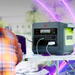 Bateria Portátil 2400W 2kWh 230V 50Hz PRAMAC PWB2400