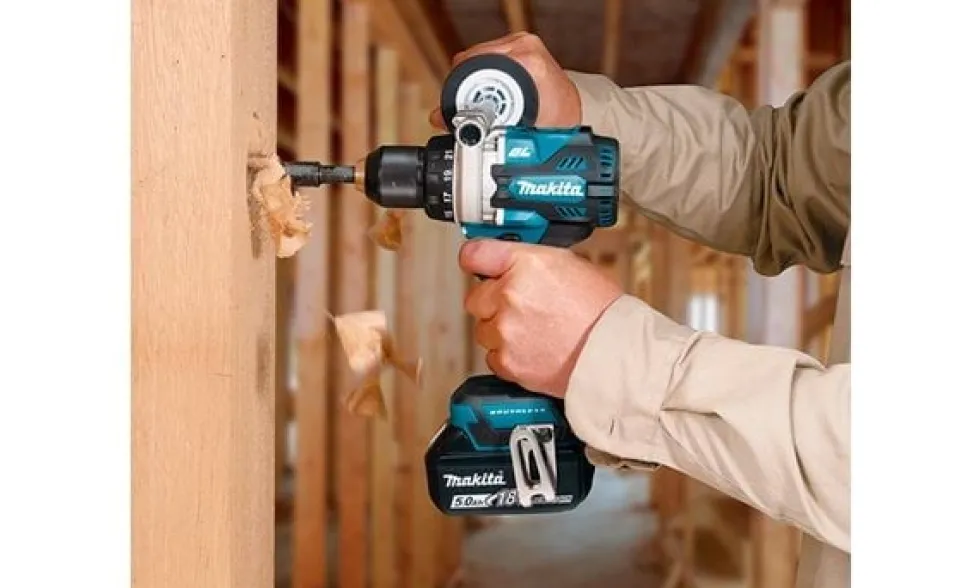 Berbequim com Percussão 18V 5.0Ah Makita DHP486RTJ