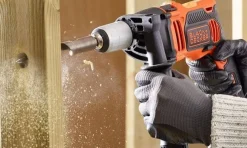 Berbequim com Percussão 850W Black & Decker BEH850K-QS
