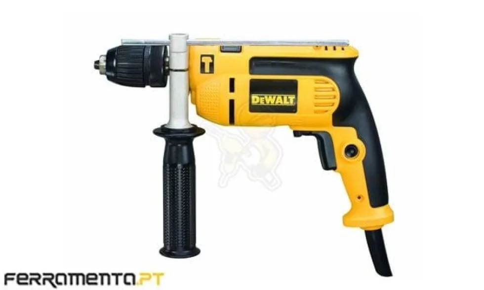 Berbequim Com Percussão 701W Dewalt DWD024S