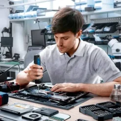 Bosch Professional Aparafusafora sem Fio Bosch GO 3 com 8 pontas,Portapontas,Cabo USB+Estojo