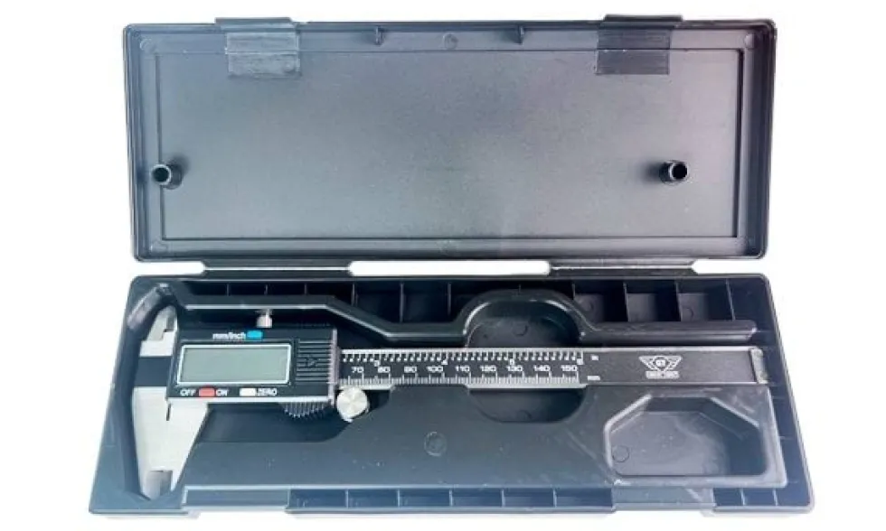 Calibre / Paquimetro Digital Inox 150mm Great Tool PQDI150IN