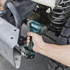 Chave de Impacto CXT 3/8" 2.600rpm 12Vmax Makita TW140DSAEX