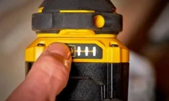 Chave de impacto sem escova FATMAX V20 18V Stanley SFMCF920B-XJ