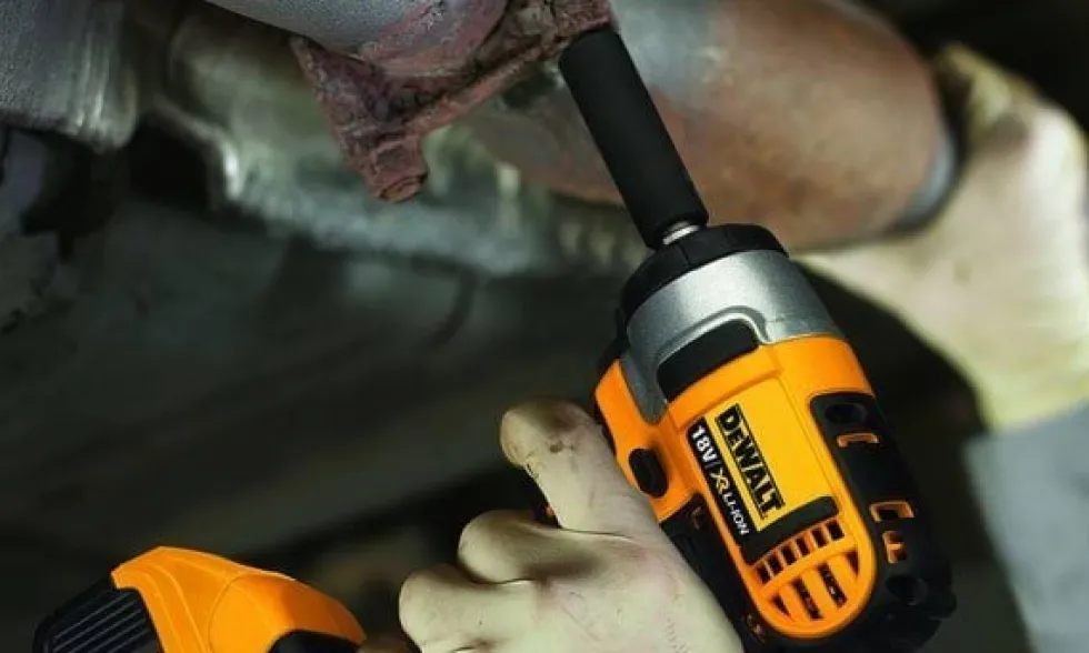 Chave de Impacto 18V 4,0Ah DeWalt DCF880M2