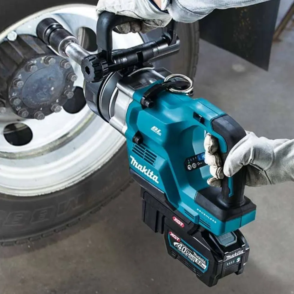 Chave de Impacto 40V XGT 3.150 Nm Makita TW010GZ