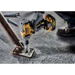 Chave de Impacto XR 18V Li-Ion 5Ah DeWalt DCF891P2T-QW