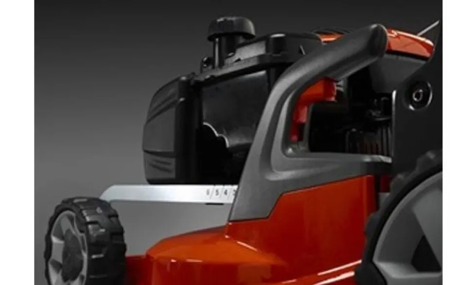 Corta-relvas 163cc 47cm Husqvarna LC347V