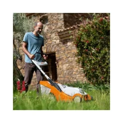 Corta Relva Stihl RMA 239.1 C + Bateria AK 30 5.0Ah + Carregador AL 101