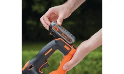 Corta-Sebes POWERCOMMAND 18V 2Ah 45cm Black & Decker GTC18452PC