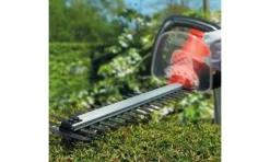 Corta-sebes 700W 70cm Black&Decker GT7030QS