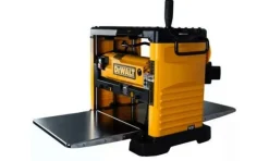 Desengrossadeira Portátil 1800W DeWalt DW733