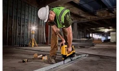 Dewalt Pregadora a Gás C6 XR 18V 2Ah DGN845D1-QW