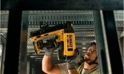 Dewalt Pregadora a Gás C6 XR 18V 2Ah DGN845D1-QW