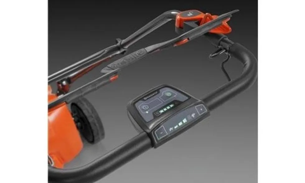 Escarificador a Bateria 36V 53cm Husqvarna LC353iVX