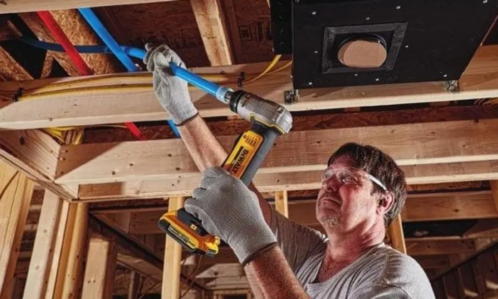 Expandidora de Tubo XR 18V 2.0Ah Dewalt DCE400D2