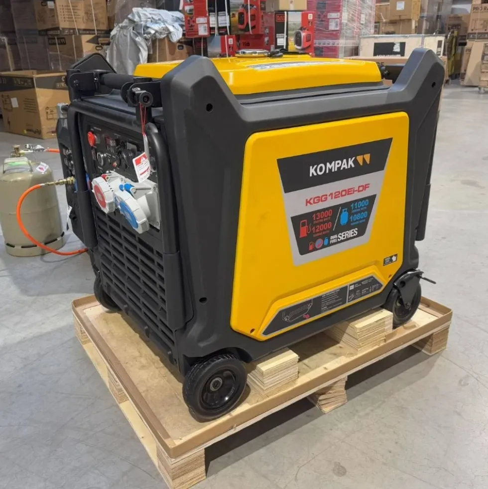 Gerador Inversor 13Kw/11Kw (LPG) Gasolina/Gás Kompak KGG120EiDF