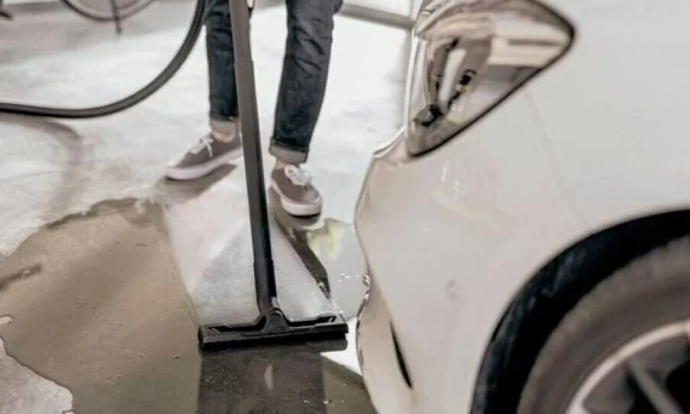 Karcher Aspirador 1000W Multi-Usos WD 4 S V-20/5/22 1.628-250.0