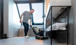 Lavadora de Chão com Secador BR 30/4 C BP Pack 36/75 Karcher 1.783-228.0