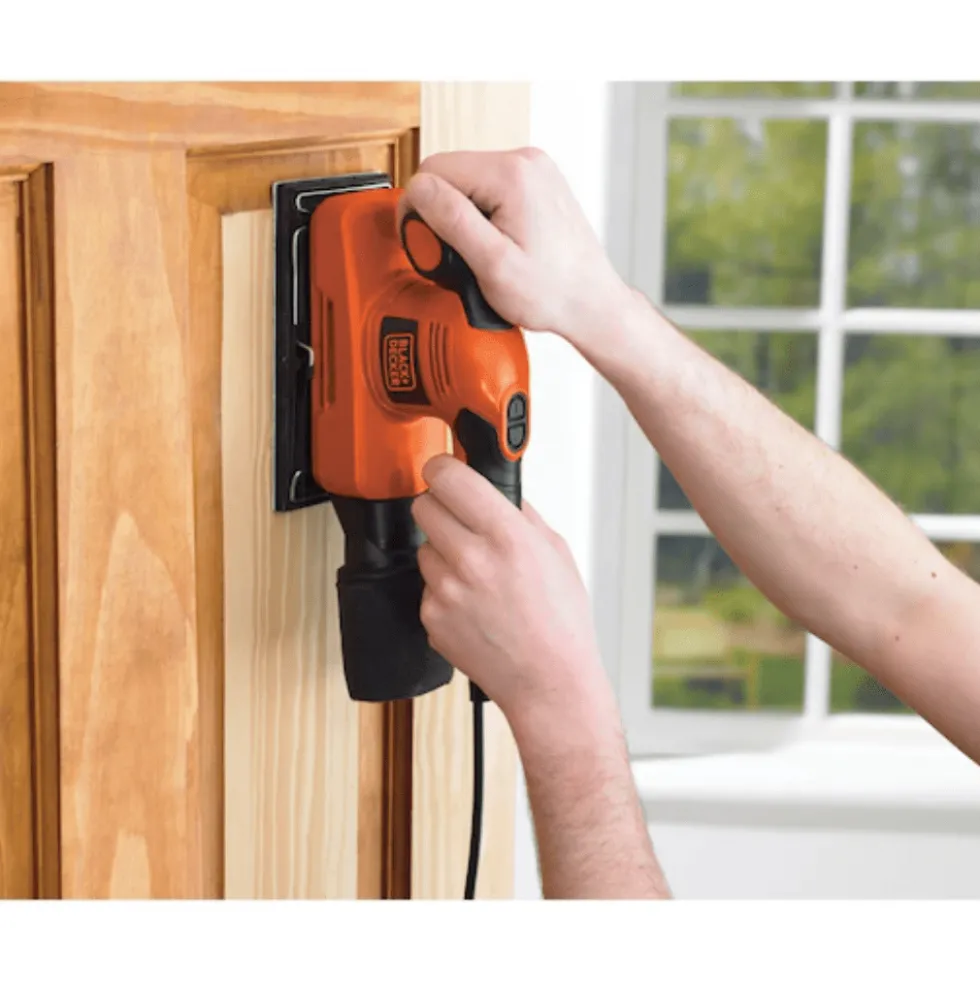 Lixadeira orbital 240WBlack Decker KA320E-QS