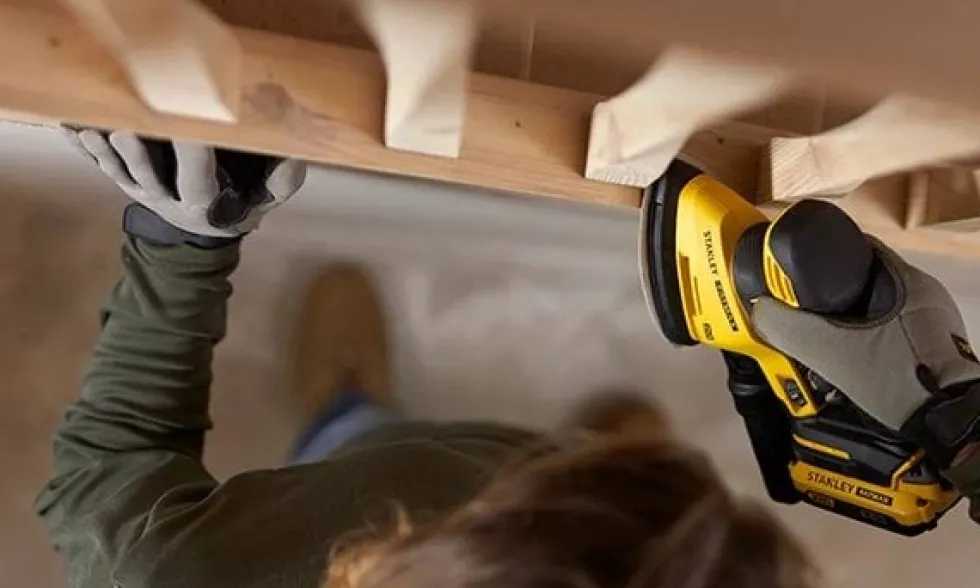 Lixadora de detalhes V20 18V 2.0Ah Stanley SFMCW221D1S-QW