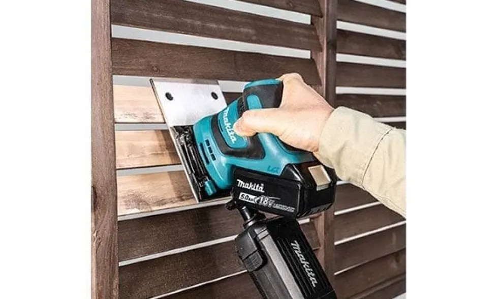 Lixadora orbital BL 18V LXT Makita DBO480Z