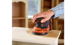 Lixadora Rotorbital 18V Black & Decker BDCROS18N-XJ