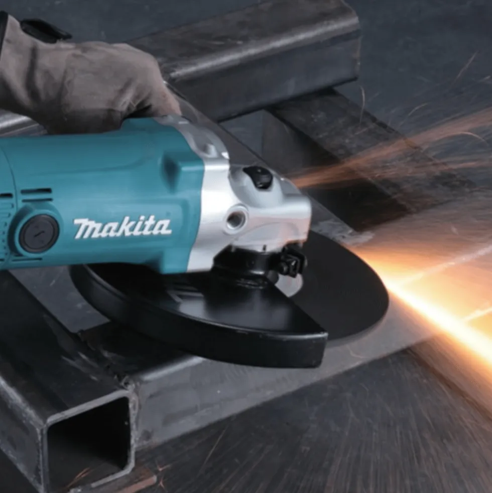 Makita Rebarbadora GA9050