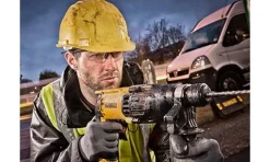 Martelo Combinado 710W Dewalt D25033K
