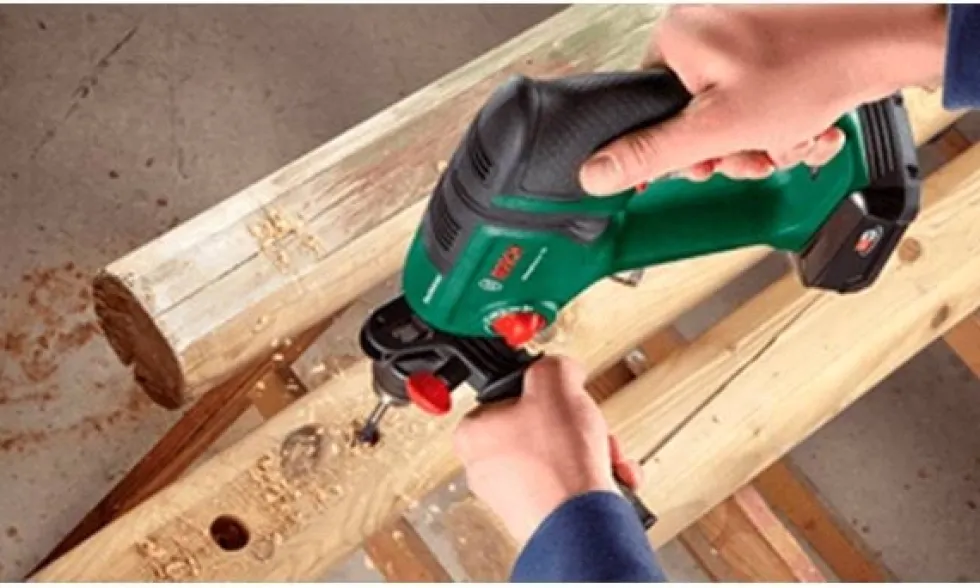 Martelo Perfurador UniversalHammer 18V 4Ah Bosch 06039D6004
