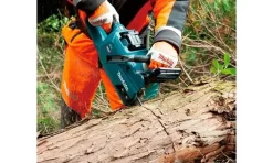 Motosserra a bateria BL 40V XGT 35cm Makita UC011GZ