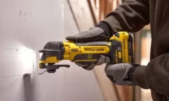 Multiferramenta Oscilante BRUSHLESS V20 Stanley SFMCE510B-XJ