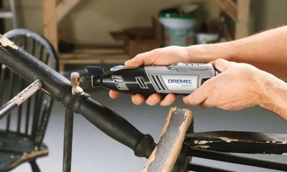 Multiferramenta 12V 2.0Ah 8220 JK Dremel F0138220JK