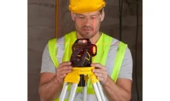 Nivel Laser Autonivlante Vermelho de 3 linhas 360º Stanley FMHT1-77357