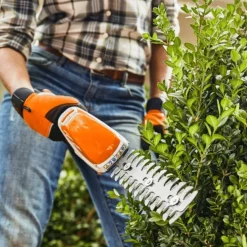 Podadora 10,8 V 20cm HSA 26 Stihl HA030113514