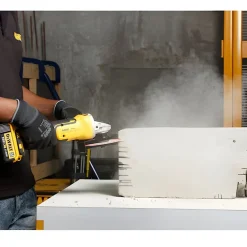 Rebarbadora Angular 125mm Li-Ion 5Ah XR 18V DeWalt DCG405P2-QW