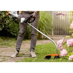 Roçadora a Gasolina FS 38 c/ Fio AutoCut C 6-2 Stihl + Bolsa de Transporte Stihl