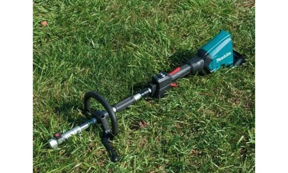Roçadora Multifuncional a Bateria 18Vx2 4.0Ah Makita DUX60Z-4AH