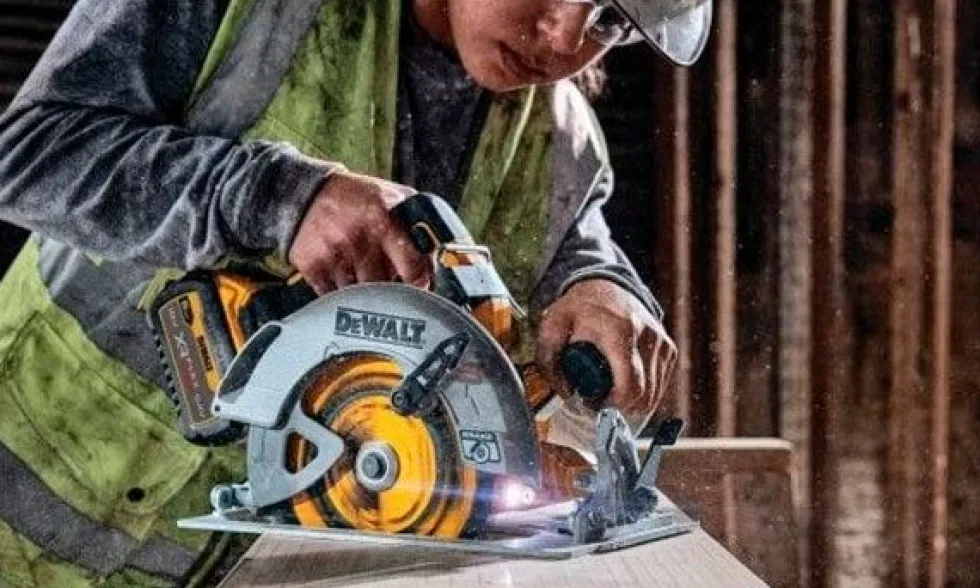 Serra Circular 18V 190mm Flexvolt Advantage Dewalt DCS573NT-XJ