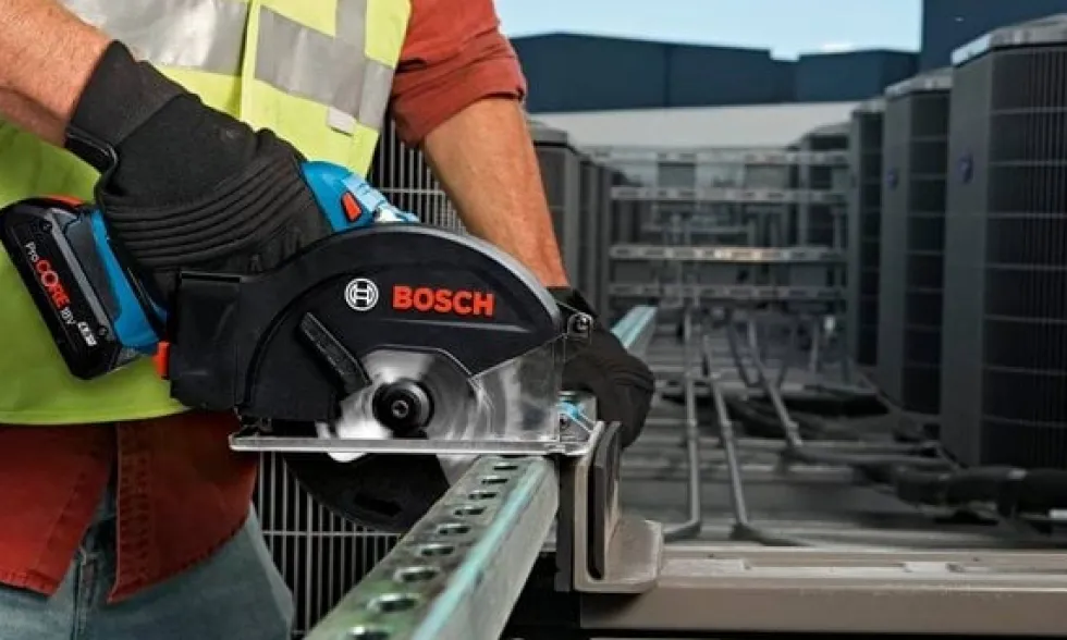 Serra Circular 136x20mm GKM 18V-50 Professional Bosch 06016B8001