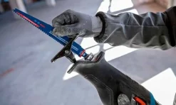 Serra Sabre BITURBO GSA 18V-28 Professional Bosch 06016C0000