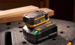 Stanley Bateria de lítio 18V FATMAX® V20 6,0Ah SFMCB206-XJ