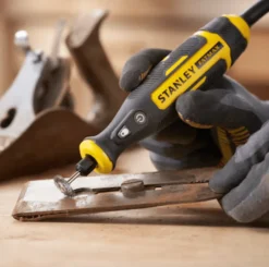 Stanley Multi-Ferramenta Rotativa V20 18V SFMCE030B-XJ