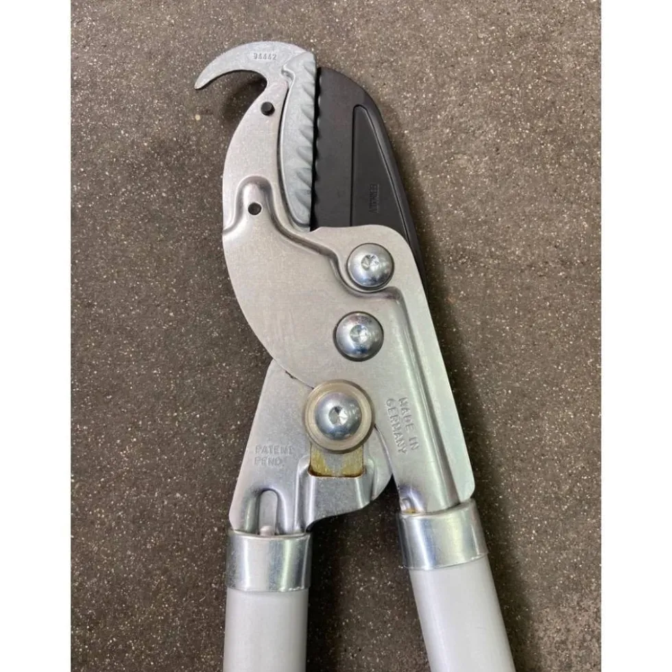 Tesourão de Poda PB35 Stihl 0000 881 3665